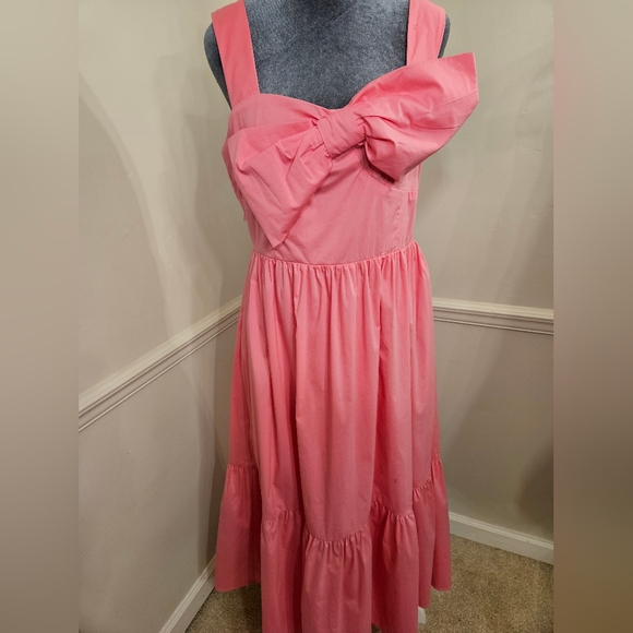 English Factory Dresses & Skirts - English Factory Pink Bow Dress